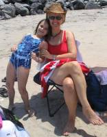 IMG_1798 Claire and Mena on the beach