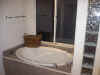 MasterBath.jpg (37337 bytes)